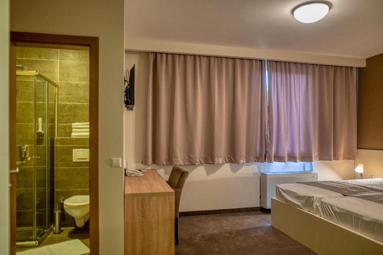Hotel Argentum Mostar Exterior photo