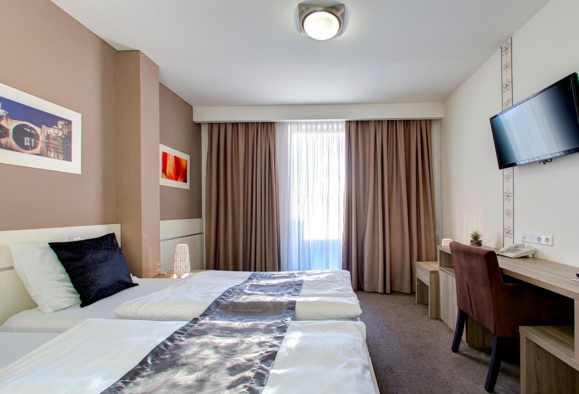 Hotel Argentum Mostar Exterior photo